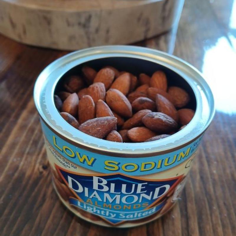 Blue Diamond Almonds Lightly